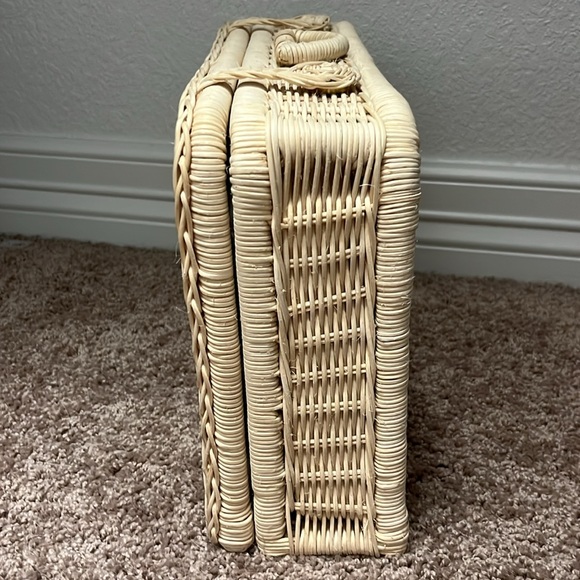 Vintage Itty Bitty Baby Doll with bag.From the mid 1990s, rare. - Picture 16 of 17